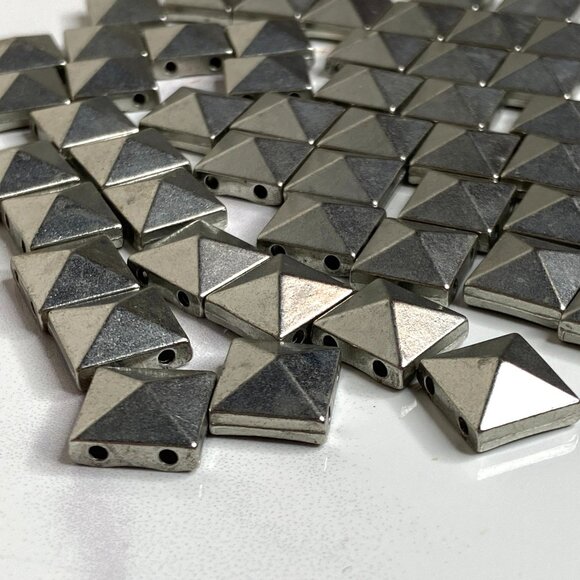 Vintage 2000s Betsey Johnson Silver Pyramid Stud Belt - As Is / Craft Project - Picture 8 of 10